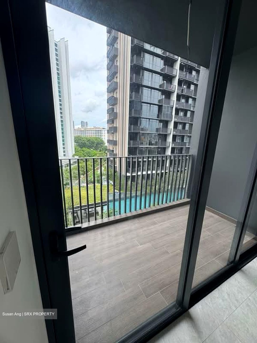 Piccadilly Grand (D8), Apartment #595845971